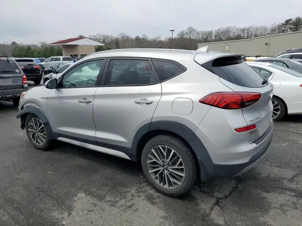 KM8J3CAL1LU264682 2020 HYUNDAI TUCSON - Image 2