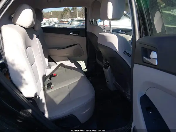 KM8J3CAL1LU270563 2020 HYUNDAI TUCSON - Image 8
