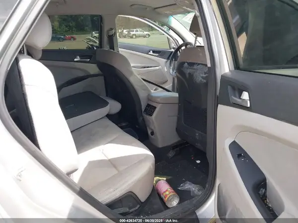 KM8J3CAL1LU277433 2020 HYUNDAI TUCSON - Image 8