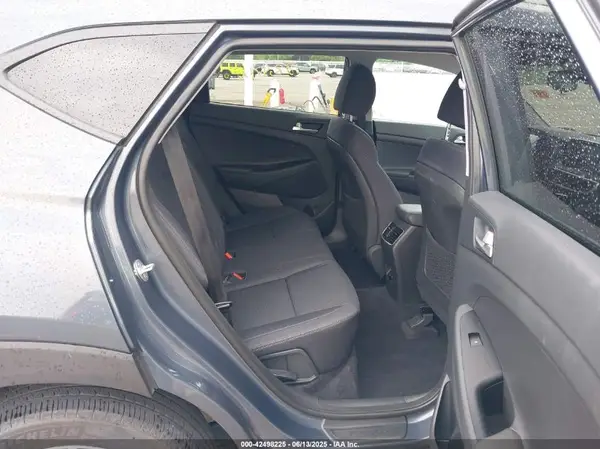 KM8J3CAL1MU328690 2021 HYUNDAI TUCSON - Image 8
