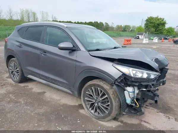 KM8J3CAL1MU380837 2021 HYUNDAI TUCSON - Image 1