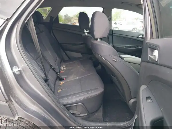 KM8J3CAL1MU380837 2021 HYUNDAI TUCSON - Image 8