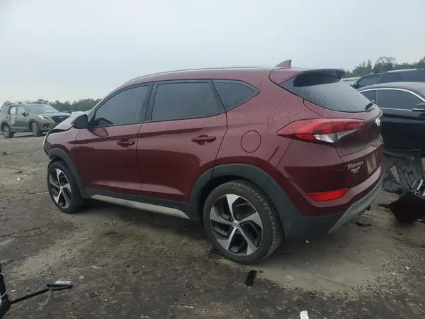 KM8J3CAL2JU796665 2018 HYUNDAI TUCSON - Image 2