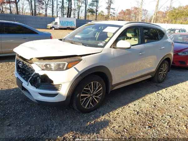 KM8J3CAL2KU001051 2019 HYUNDAI TUCSON - Image 2
