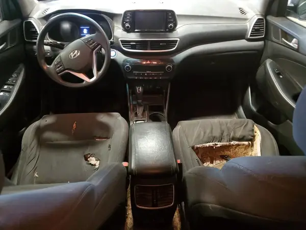 KM8J3CAL2KU035815 2019 HYUNDAI TUCSON - Image 8