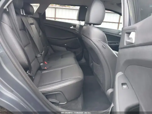 KM8J3CAL2KU036771 2019 HYUNDAI TUCSON - Image 8