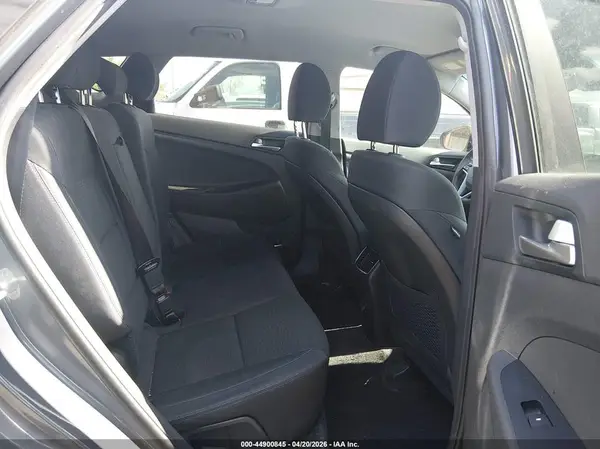 KM8J3CAL2KU071925 2019 HYUNDAI TUCSON - Image 8