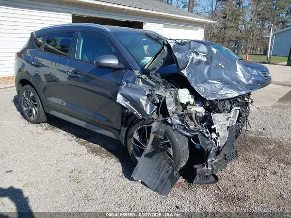 KM8J3CAL2KU841671 2019 HYUNDAI TUCSON - Image 1