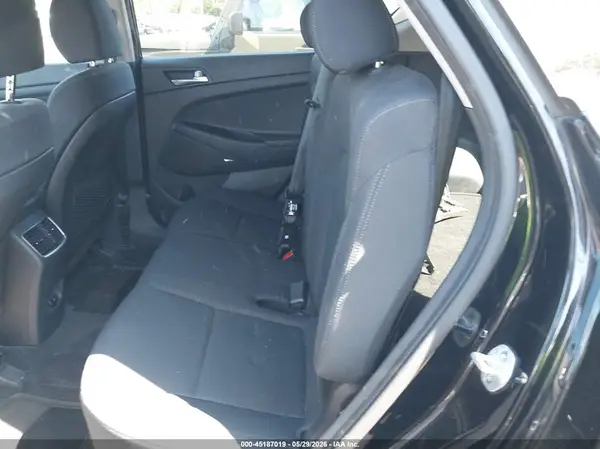 KM8J3CAL2KU929927 2019 HYUNDAI TUCSON - Image 8
