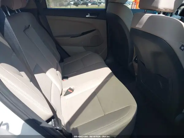 KM8J3CAL2KU968663 2019 HYUNDAI TUCSON - Image 8