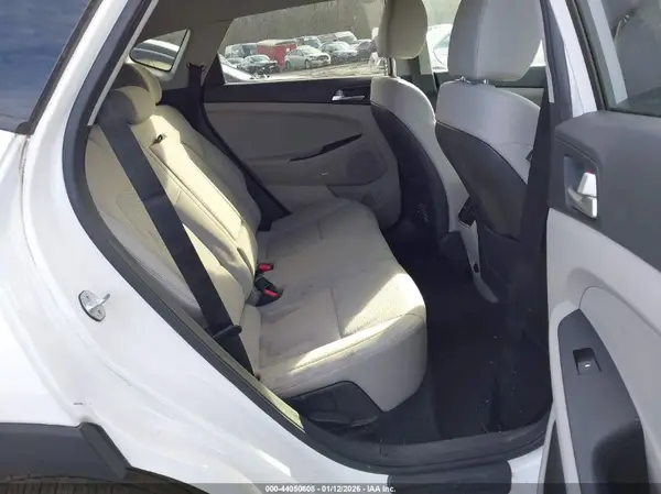 KM8J3CAL2KU998326 2019 HYUNDAI TUCSON - Image 8
