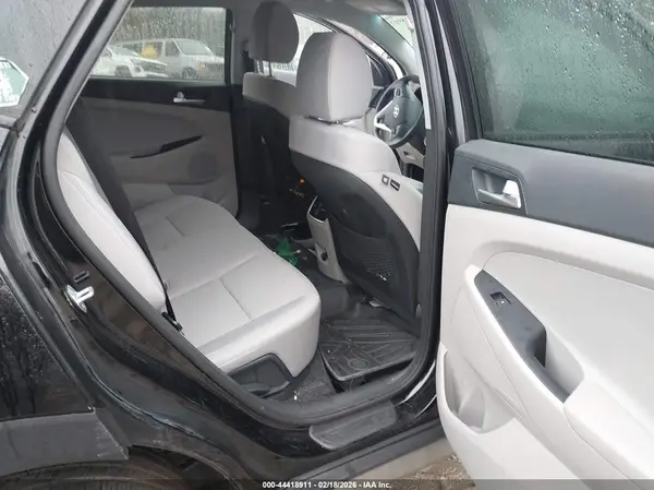 KM8J3CAL2LU115424 2020 HYUNDAI TUCSON - Image 8
