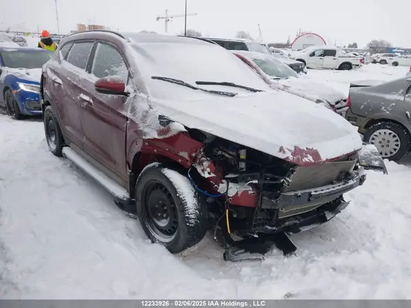 KM8J3CAL2LU120381 2020 HYUNDAI TUCSON - Image 1