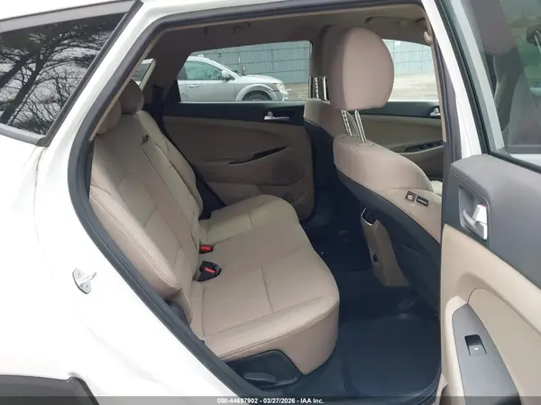 KM8J3CAL2LU194898 2020 HYUNDAI TUCSON - Image 8