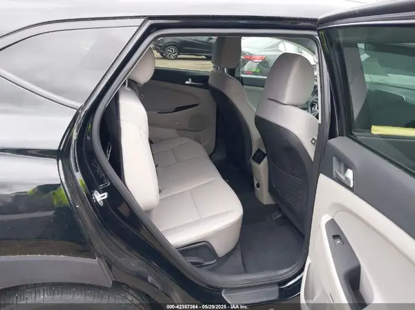 KM8J3CAL2LU214762 2020 HYUNDAI TUCSON - Image 8