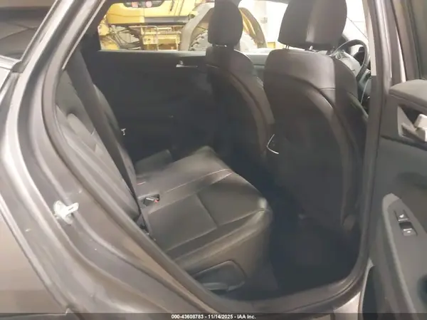 KM8J3CAL2LU272631 2020 HYUNDAI TUCSON - Image 8