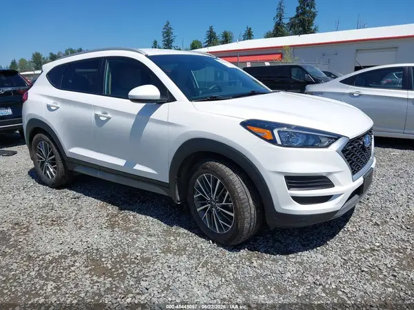 KM8J3CAL2LU275156 2020 HYUNDAI TUCSON - Image 1