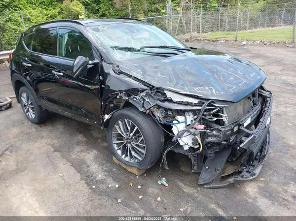 KM8J3CAL2MU320419 2021 HYUNDAI TUCSON - Image 1