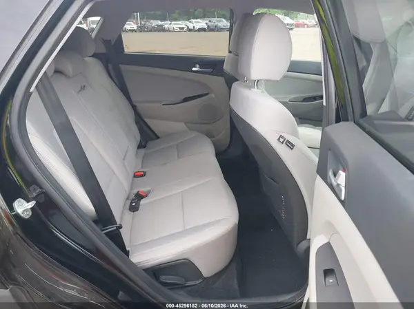 KM8J3CAL2MU324373 2021 HYUNDAI TUCSON - Image 8