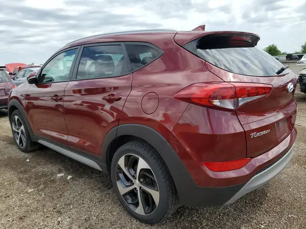 KM8J3CAL3JU811156 2018 HYUNDAI TUCSON - Image 2