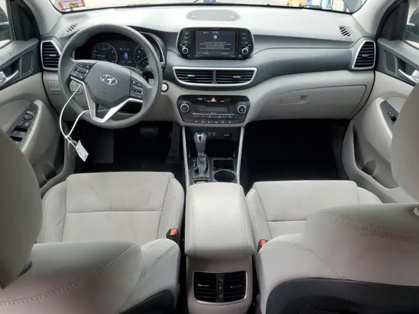 KM8J3CAL3KU026928 2019 HYUNDAI TUCSON - Image 8