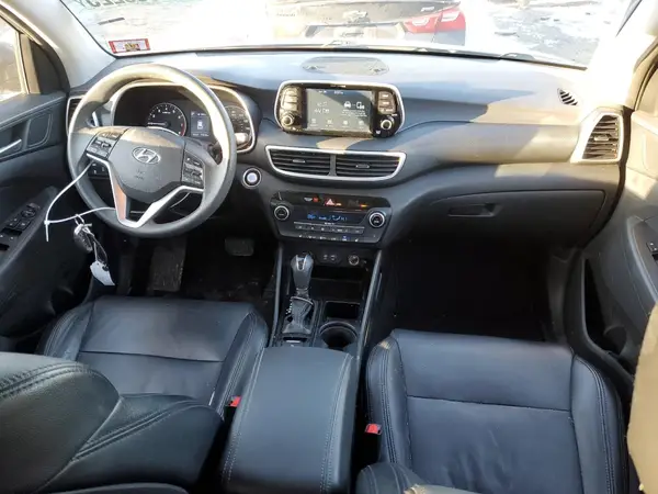 KM8J3CAL3KU038285 2019 HYUNDAI TUCSON - Image 8