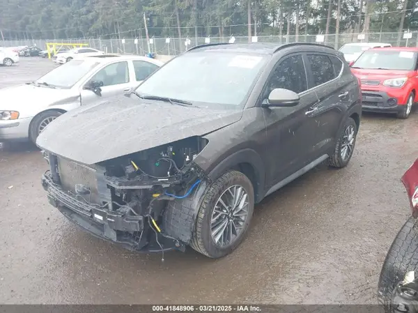 KM8J3CAL3KU040750 2019 HYUNDAI TUCSON - Image 2