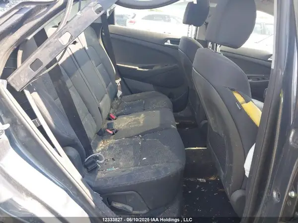 KM8J3CAL3KU052137 2019 HYUNDAI TUCSON - Image 8