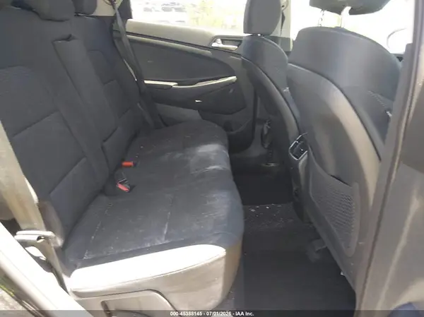 KM8J3CAL3KU953427 2019 HYUNDAI TUCSON - Image 8