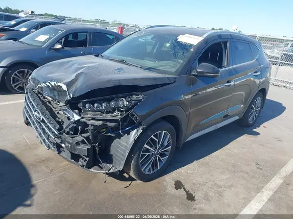 KM8J3CAL3KU959728 2019 HYUNDAI TUCSON - Image 2