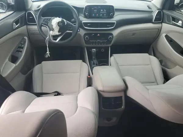 KM8J3CAL3KU960829 2019 HYUNDAI TUCSON - Image 8