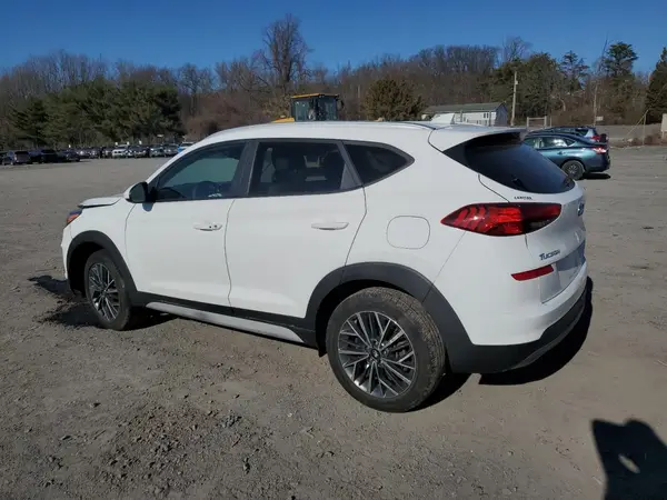 KM8J3CAL3KU960877 2019 HYUNDAI TUCSON - Image 2
