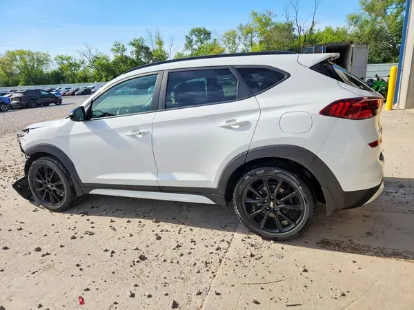 KM8J3CAL3KU962256 2019 HYUNDAI TUCSON - Image 2