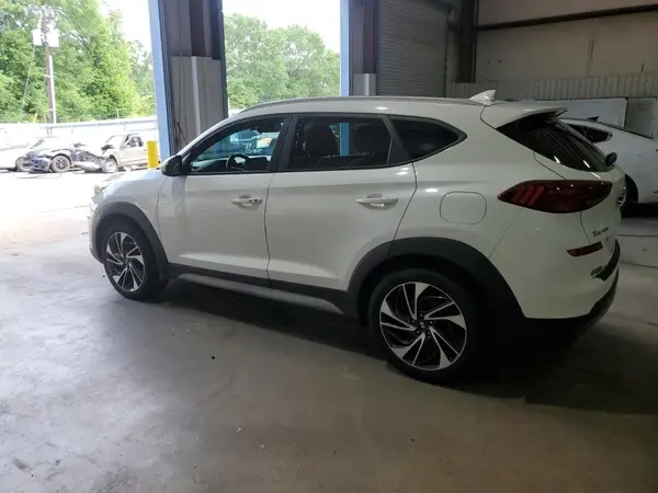 KM8J3CAL3LU165684 2020 HYUNDAI TUCSON - Image 2
