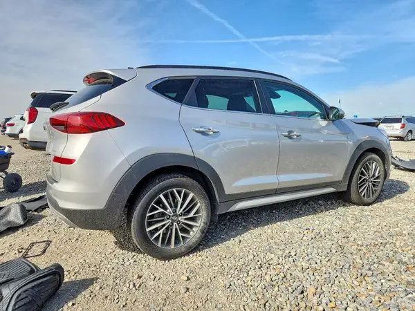KM8J3CAL3LU176684 2020 HYUNDAI TUCSON - Image 2
