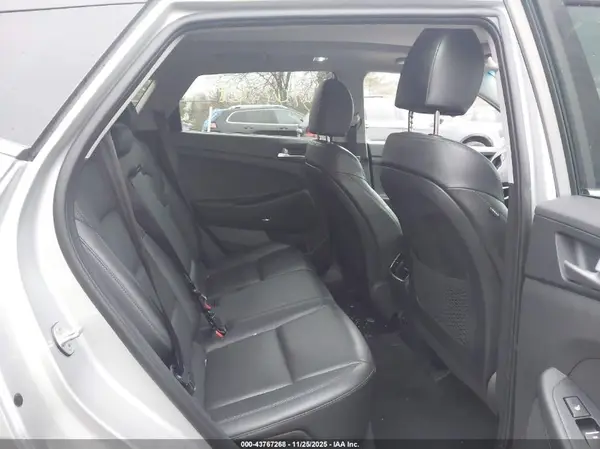 KM8J3CAL3LU241873 2020 HYUNDAI TUCSON - Image 8