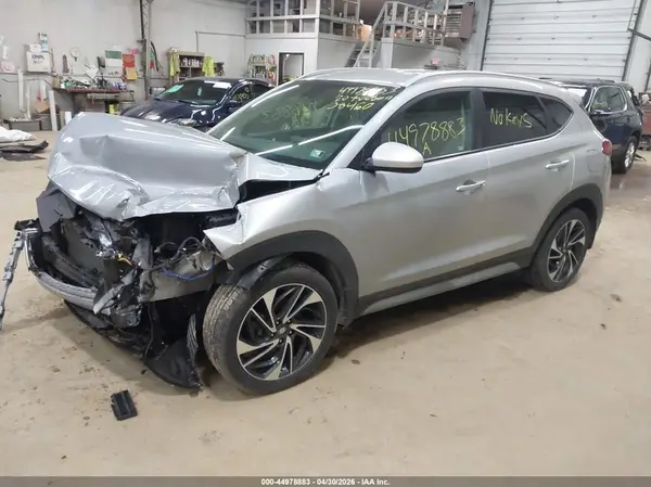 KM8J3CAL3LU271438 2020 HYUNDAI TUCSON - Image 2