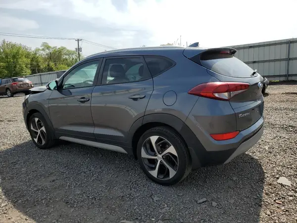 KM8J3CAL4JU779009 2018 HYUNDAI TUCSON - Image 2