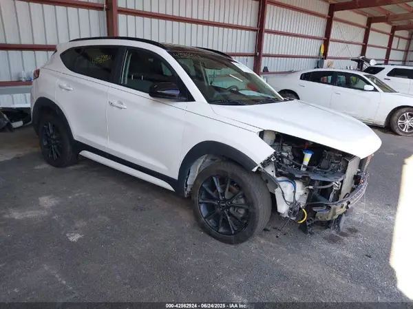 KM8J3CAL4KU973606 2019 HYUNDAI TUCSON - Image 1