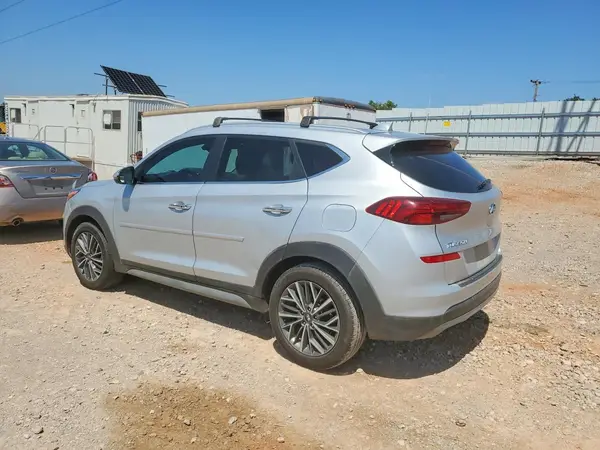 KM8J3CAL4KU998585 2019 HYUNDAI TUCSON - Image 2