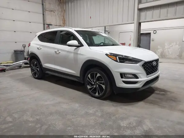 KM8J3CAL4LU161272 2020 HYUNDAI TUCSON - Image 1