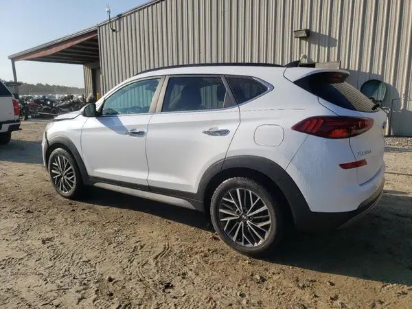KM8J3CAL4MU300284 2021 HYUNDAI TUCSON - Image 2