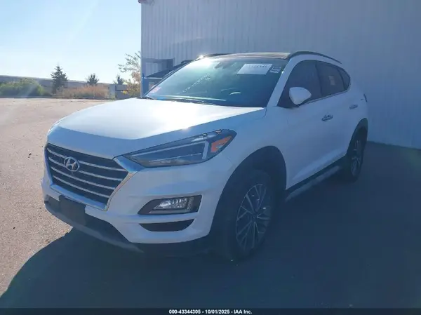 KM8J3CAL4MU333723 2021 HYUNDAI TUCSON - Image 2
