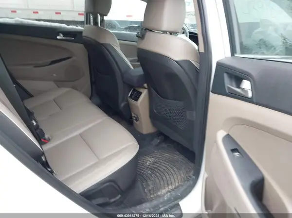 KM8J3CAL4MU405942 2021 HYUNDAI TUCSON - Image 8