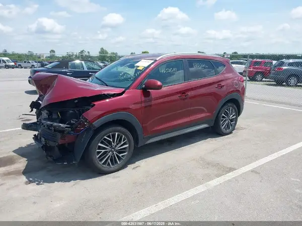KM8J3CAL5KU841664 2019 HYUNDAI TUCSON - Image 2