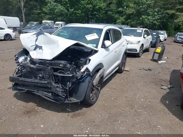 KM8J3CAL5KU869030 2019 HYUNDAI TUCSON - Image 2