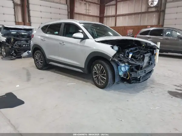 KM8J3CAL5KU930036 2019 HYUNDAI TUCSON - Image 1