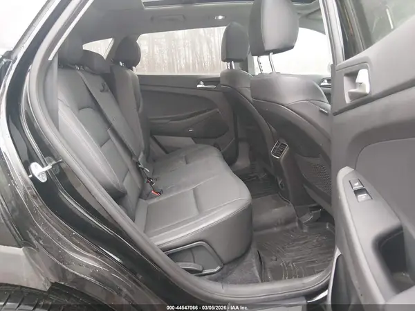 KM8J3CAL5KU973694 2019 HYUNDAI TUCSON - Image 8