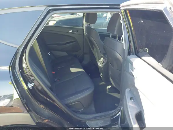KM8J3CAL5KU996098 2019 HYUNDAI TUCSON - Image 8