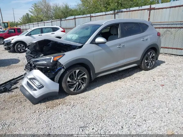 KM8J3CAL5LU102375 2020 HYUNDAI TUCSON - Image 2